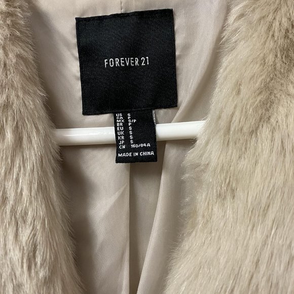 Forever 21 fur coat - Picture 2 of 3